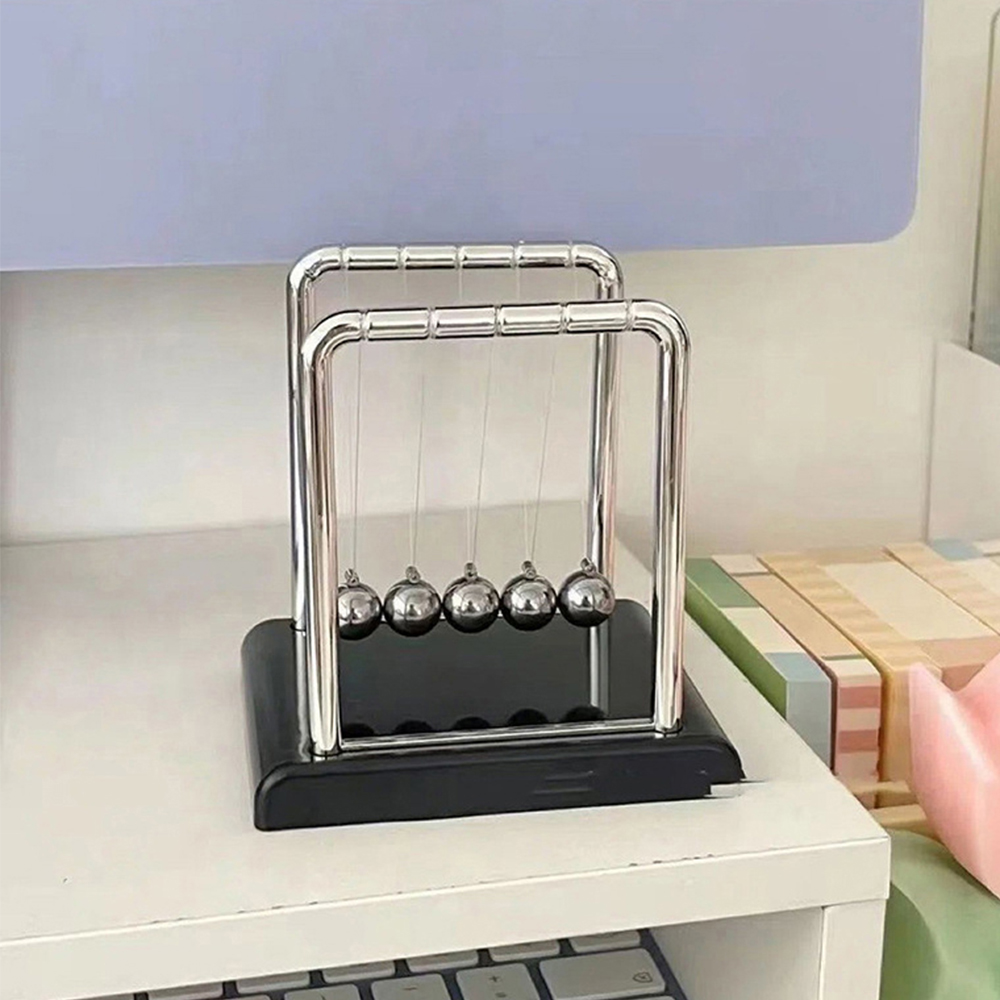 1PC Swinging Magnetic Ball Per - Newton Cradle Large recension och pris